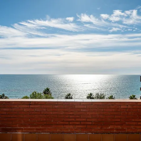 Apartment At049 Els Pins, Primera Linea De La Playa Con Piscina Y Barbacoa Torredembarra